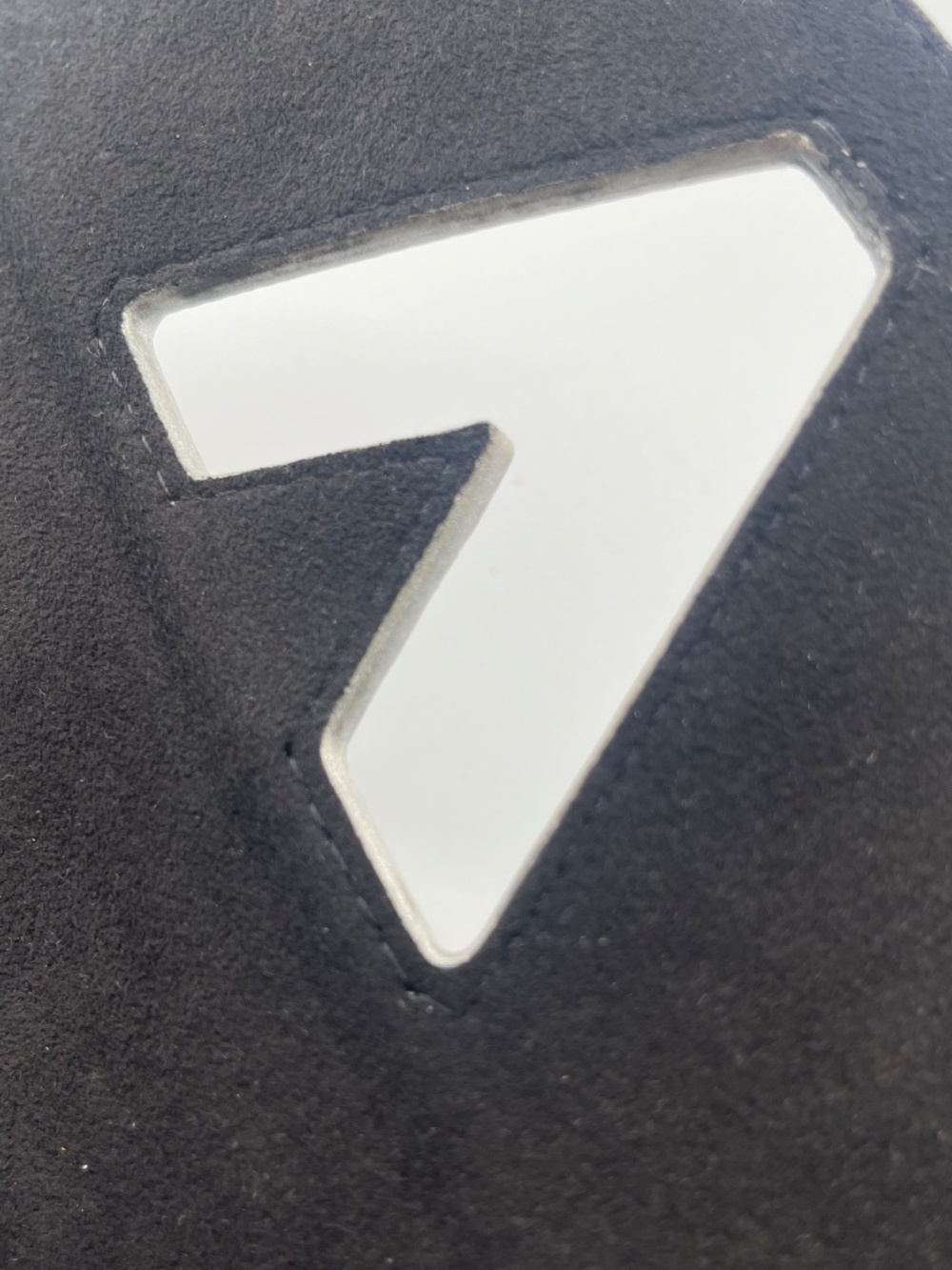 Louis Vuitton Epi Leather Twist MM - Picture 10 of 14